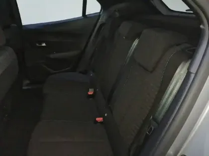 Photo 11 Peugeot 2008  PureTech 130 S&S EAT8