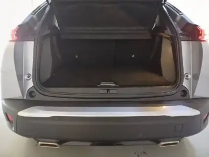 Photo 67 Peugeot 2008  PureTech 130 S&S EAT8