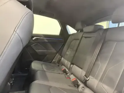 Photo 23 Audi Q3  Sportback 35 TFSI 150 ch S tronic 7