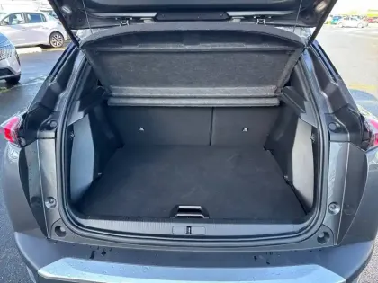 Photo 5 Peugeot 2008  PureTech 100 S&S BVM6