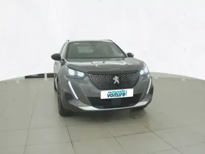 Photo 21 Peugeot 2008  PureTech 100 S&S BVM6