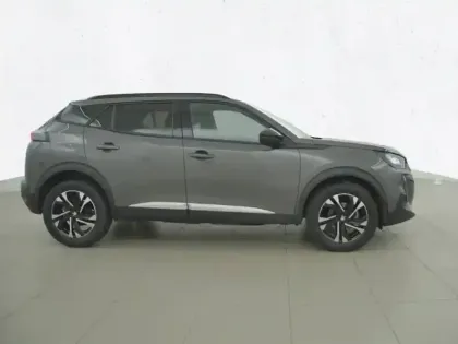 Photo 43 Peugeot 2008  PureTech 100 S&S BVM6