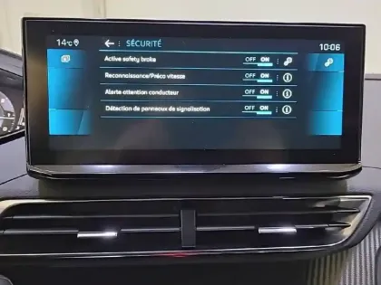 Photo 21 Peugeot 3008  BlueHDi 130ch S&S BVM6