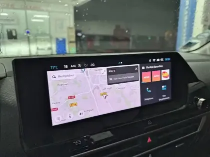 Photo 14 Citroën C4  PureTech 130 S&S EAT8