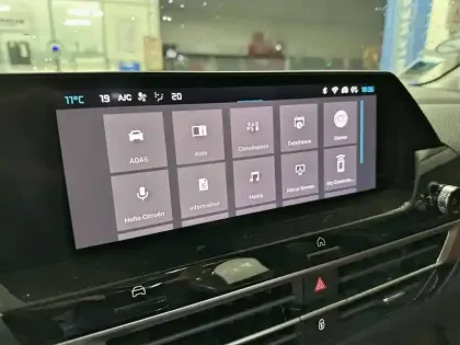 Photo 17 Citroën C4  PureTech 130 S&S EAT8