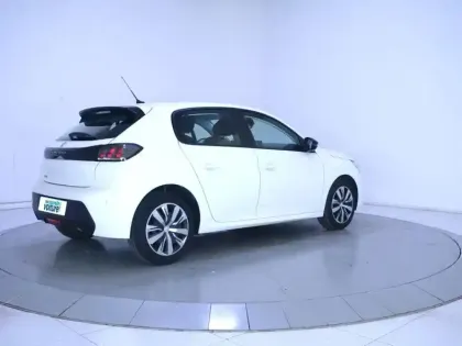 Photo 65 Peugeot 208  PureTech 75 S&S BVM5