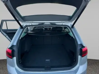 Photo 11 Volkswagen Passat  SW 2.0 TDI EVO SCR 200 DSG7 4Motion