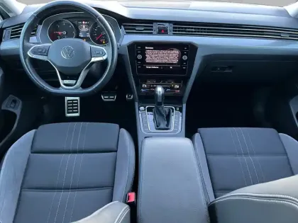 Photo 14 Volkswagen Passat  SW 2.0 TDI EVO SCR 200 DSG7 4Motion