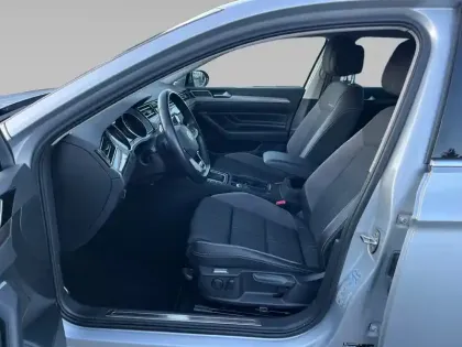 Photo 9 Volkswagen Passat  SW 2.0 TDI EVO SCR 200 DSG7 4Motion