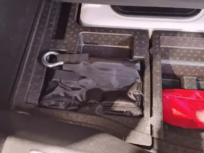 Photo 16 DS DS 4  Hybride E-Tense 225 EAT8