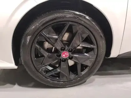 Photo 8 DS DS 4  Hybride E-Tense 225 EAT8