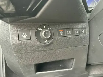 Photo 14 DS DS 7 DS7 Crossback Hybride E-Tense 225 EAT8