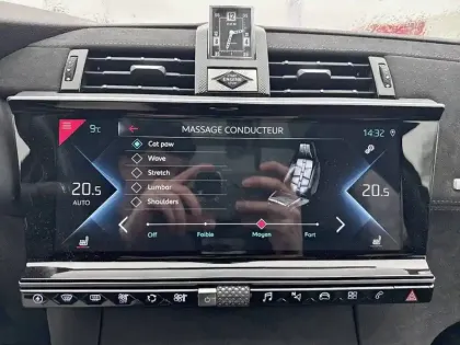 Photo 75 DS DS 7 DS7 Crossback Hybride E-Tense 225 EAT8