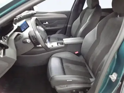 Photo 10 Peugeot 308  SW PureTech 130ch S&S EAT8