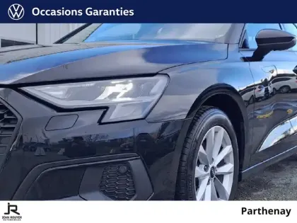 Photo 21 Audi A3  Berline 30 TFSI 110