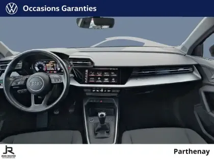 Photo 9 Audi A3  Berline 30 TFSI 110