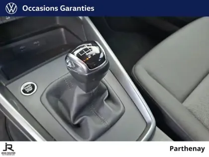 Photo 16 Audi A3  Berline 30 TFSI 110