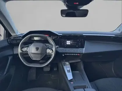 Photo 7 Peugeot 308  SW BlueHDi 130ch S&S EAT8