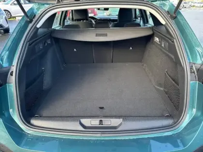 Photo 5 Peugeot 308  SW BlueHDi 130ch S&S EAT8