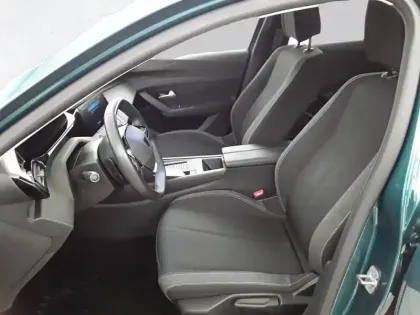 Photo 30 Peugeot 308  SW BlueHDi 130ch S&S EAT8