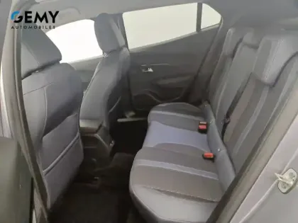 Photo 31 Peugeot 2008  BlueHDi 100 S&S BVM6