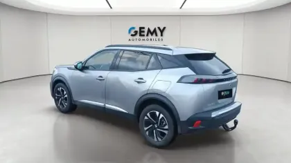 Photo 7 Peugeot 2008  BlueHDi 100 S&S BVM6