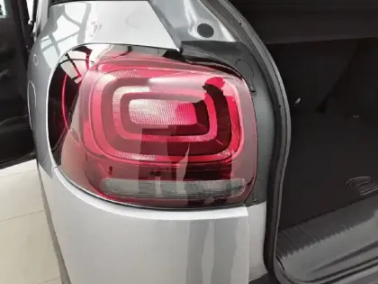 Photo 66 Citroën C3 Aircross  PureTech 110 S&S BVM6