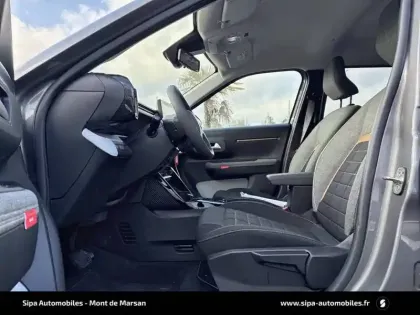 Photo 38 Citroën C3 Aircross  Hybride 145 e-DCS6