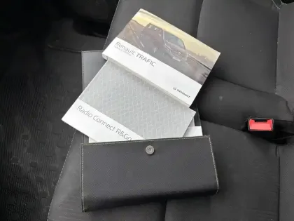 Photo 36 Renault Trafic  FGN L2H1 1300 KG DCI 120