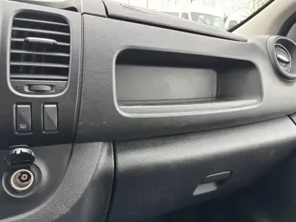 Photo 32 Renault Trafic  FGN L2H1 1300 KG DCI 120