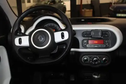 Photo 39 Renault Twingo  III TCe 95