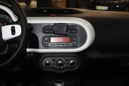 Photo 31 Renault Twingo  III TCe 95