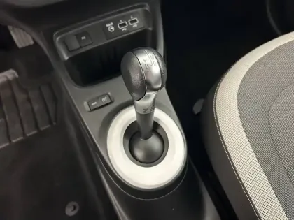 Photo 12 Renault Twingo  III Achat Intégral - 21