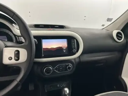 Photo 11 Renault Twingo  III Achat Intégral - 21