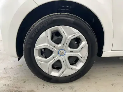 Photo 18 Renault Twingo  III Achat Intégral - 21