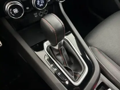 Photo 21 Renault Arkana  TCe 140 EDC FAP - 21B