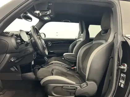 Photo 15 Mini Mini Hatch 3 Portes Cooper 136 ch DKG7