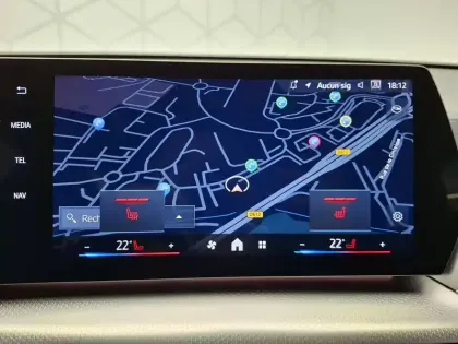 Photo 15 BMW X2 i eDrive20 204ch BVA