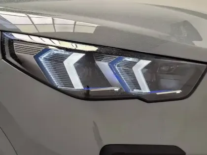 Photo 9 BMW X2 i eDrive20 204ch BVA