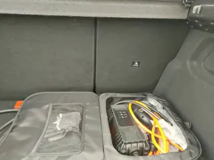 Photo 5 Peugeot 208  Electrique 50 kWh 136ch