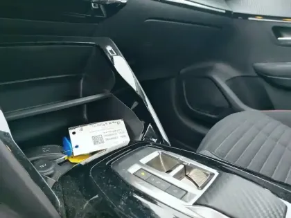 Photo 13 Peugeot 208  Electrique 50 kWh 136ch