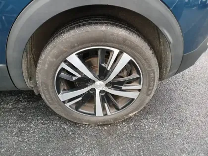 Photo 37 Peugeot 3008  PureTech 130ch S&S EAT8