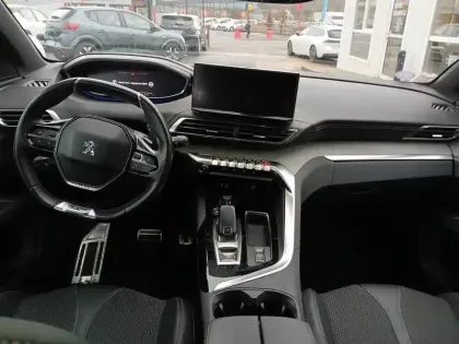 Photo 30 Peugeot 3008  PureTech 130ch S&S EAT8