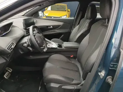 Photo 49 Peugeot 3008  PureTech 130ch S&S EAT8