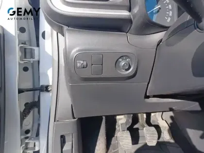 Photo 13 Citroën C3  PureTech 83 S&S BVM5