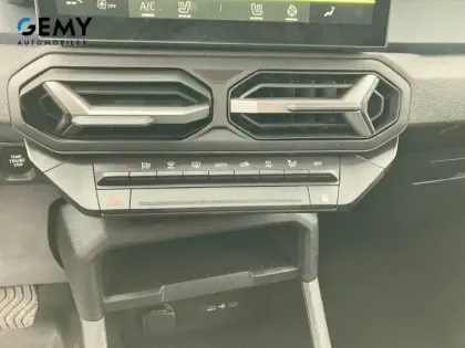 Photo 14 Dacia Duster  Hybrid 140