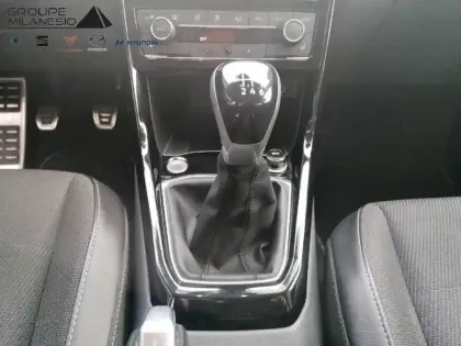 Photo 15 Volkswagen T-cross  1.0 TSI 115 Start/Stop BVM6