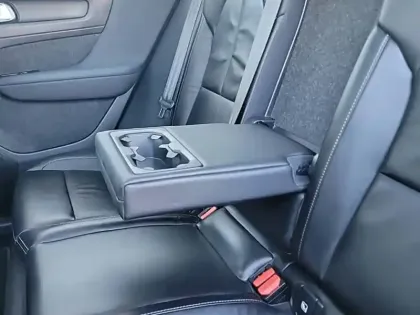 Photo 24 Volvo Xc40  T4 Recharge 129+82 ch DCT7