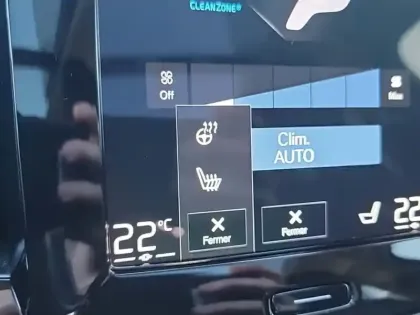 Photo 17 Volvo Xc40  T4 Recharge 129+82 ch DCT7