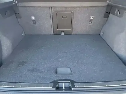 Photo 7 Volvo Xc40  T4 Recharge 129+82 ch DCT7